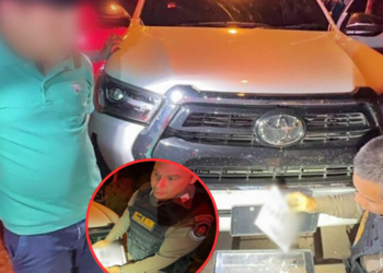 ระทึกเหมือนหนังแอ็กชัน! ไล่ล่ากลางถนน กระบะขนแรงงานเถื่อน ซิ่งหนีสุดชีวิต ใช้ป้ายปลอมตบตา สุดท้ายไม่รอด รวบ 17 ผู้ต้องหา