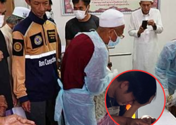 สุดสะเทือนใจ… ลูกชายรับร่างพ่อ–แม่–น้องชาย เหยื่อเครนถล่มทับรถไฟ ซบหน้าโลงร่ำไห้