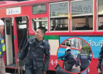 ฮีโร่กลางถนน! ทีมตำรวจช่าง ตำรวจจราจรโครงการพระราชดำริ ช่วยหยุดรถเมล์เบรกไม่อยู่ พาเข้าจอดข้างทางได้อย่างปลอดภัย